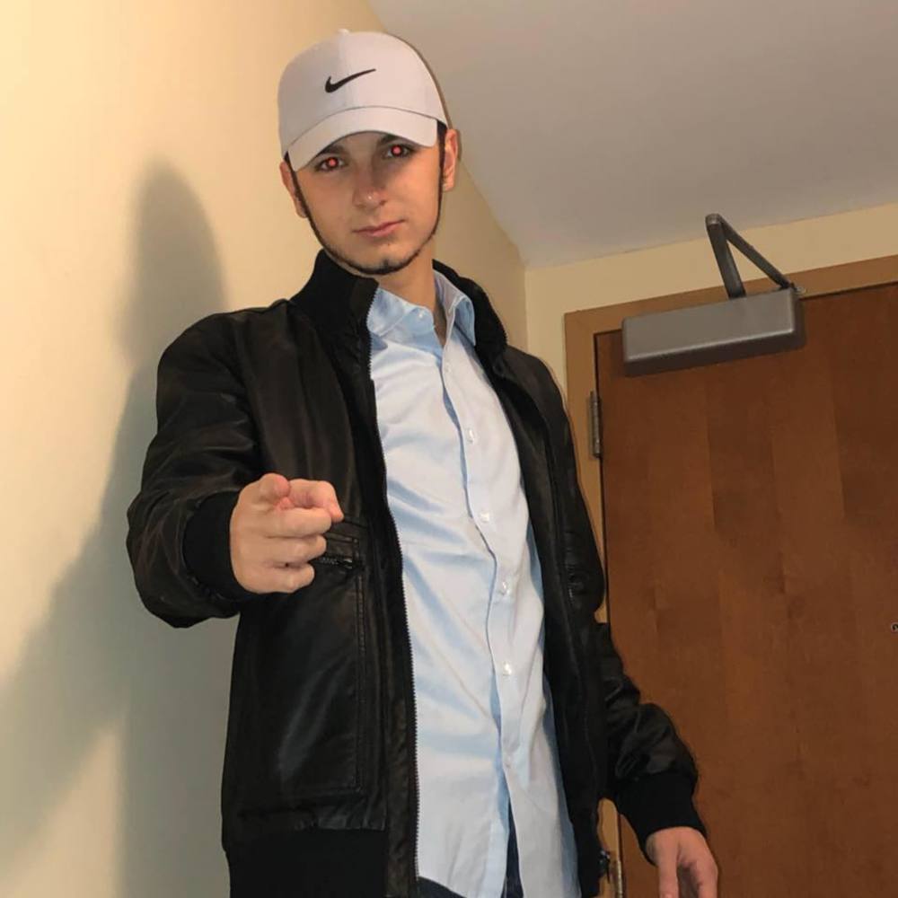 Meet your Posher, Tyler